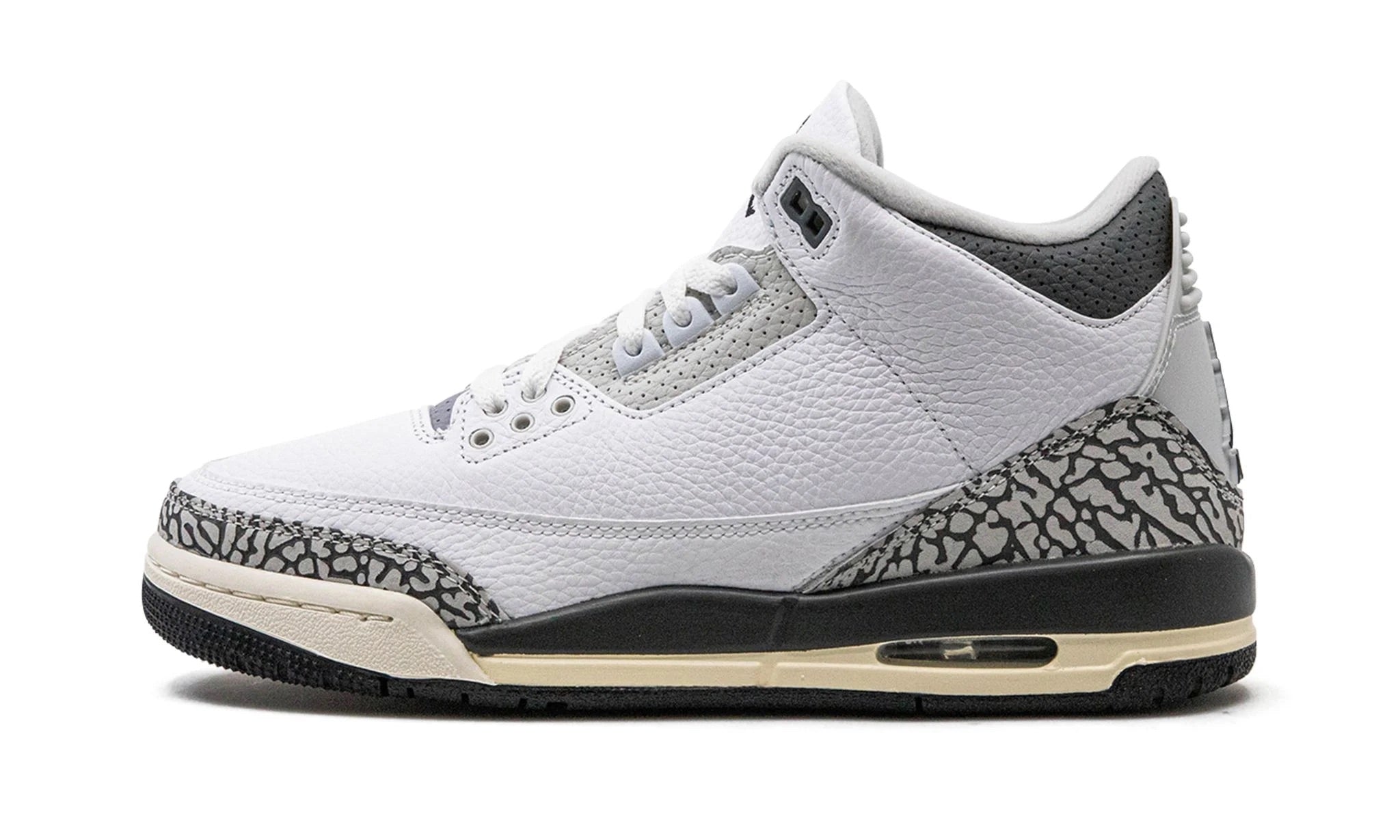 JORDAN 3 RETRO HIDE N' SNEAK (GS) – ONE OF A KIND