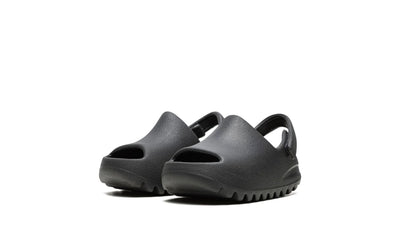 YEEZY SLIDE DARK ONYX INFANTS