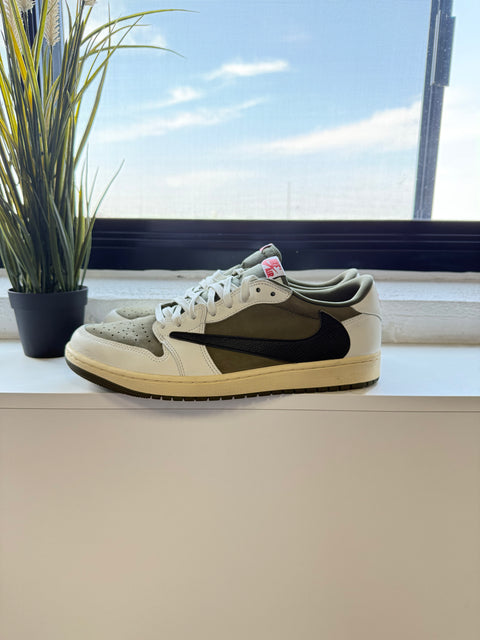 JORDAN SHOES JORDAN 1 LOW OG TRAVIS SCOTT MEDIUM OLIVE (USED)