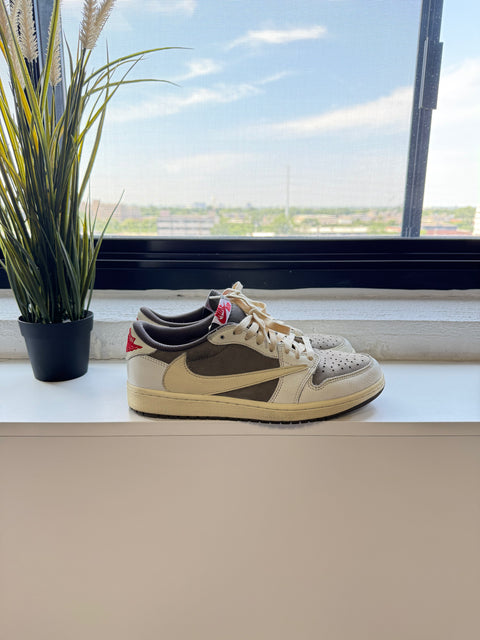 JORDAN SHOES JORDAN 1 LOW X TRAVIS SCOTT REVERSE MOCHA (USED)