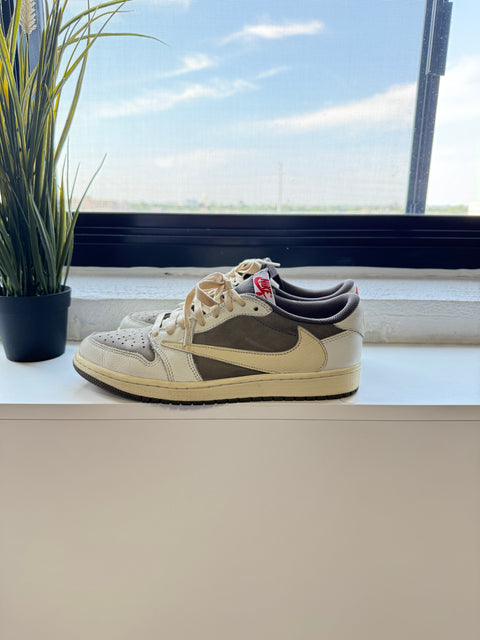 JORDAN SHOES JORDAN 1 LOW X TRAVIS SCOTT REVERSE MOCHA (USED)