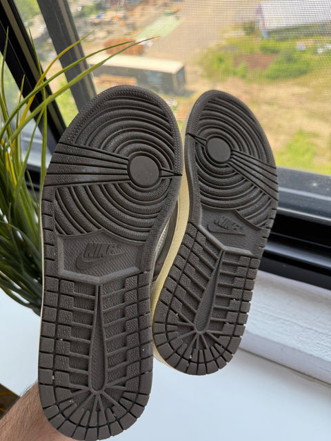 JORDAN SHOES JORDAN 1 LOW X TRAVIS SCOTT REVERSE MOCHA (USED)