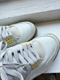ONE OF A KIND JORDAN 4 RETRO SE CRAFT PHOTON DUST (USED)