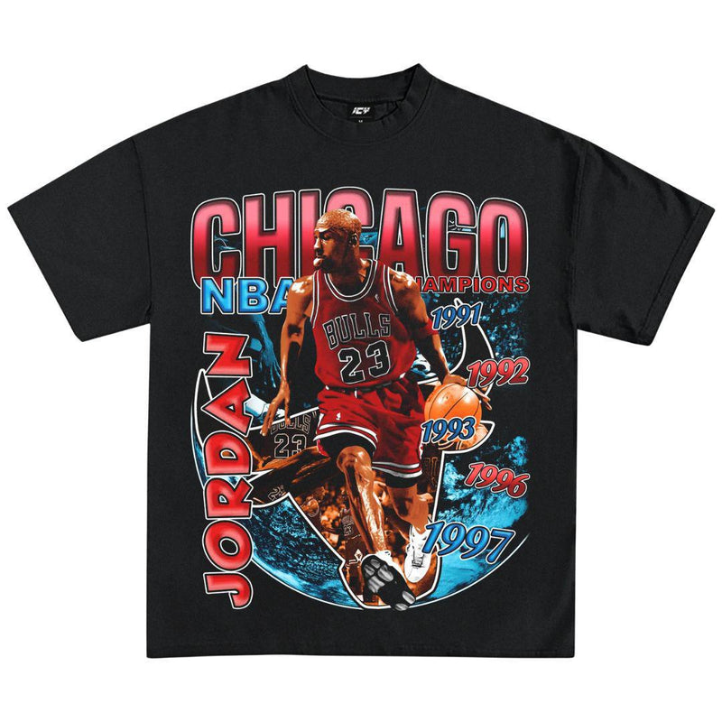 WEARICY CLOTHING 1997 CHICAGO BULLS BIG 3 GRAPHIC T-SHIRT BLACK