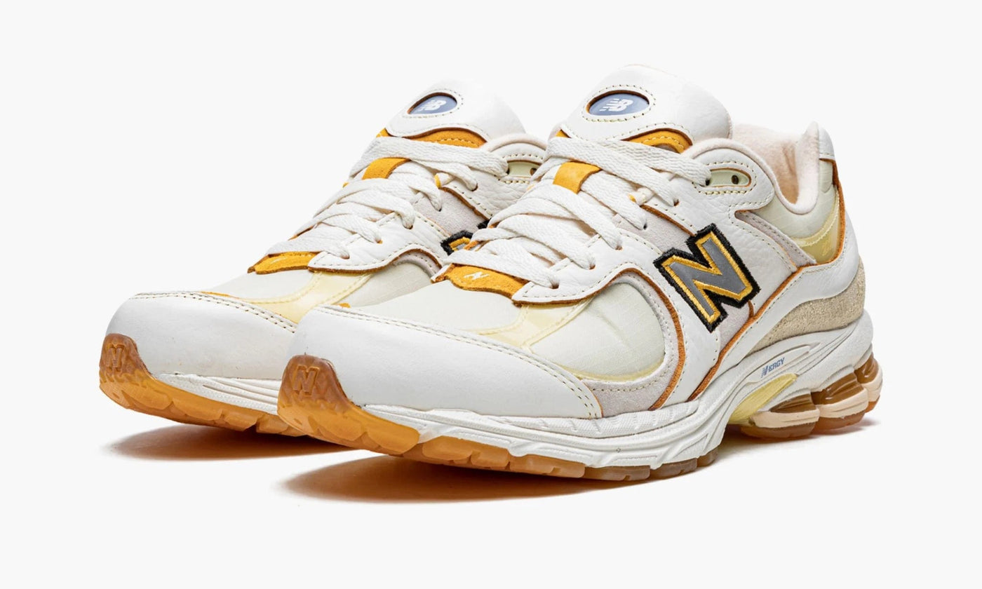 CHAUSSURES NEW BALANCE NEW BALANCE 2002R JOE FRESHGOODS CONVERSATIONS ENTRE NOUS