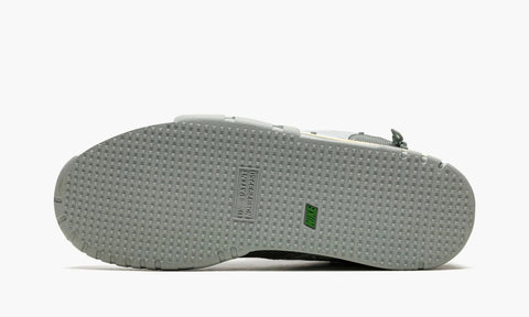 NIKE SHOES NIKE X TRAVIS SCOTT AIR TRAINER 1SP GREY HAZE