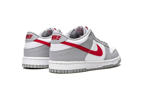 NIKE DUNK LOW WHITE WOLF GREY UNIVERSITY RED (GS)