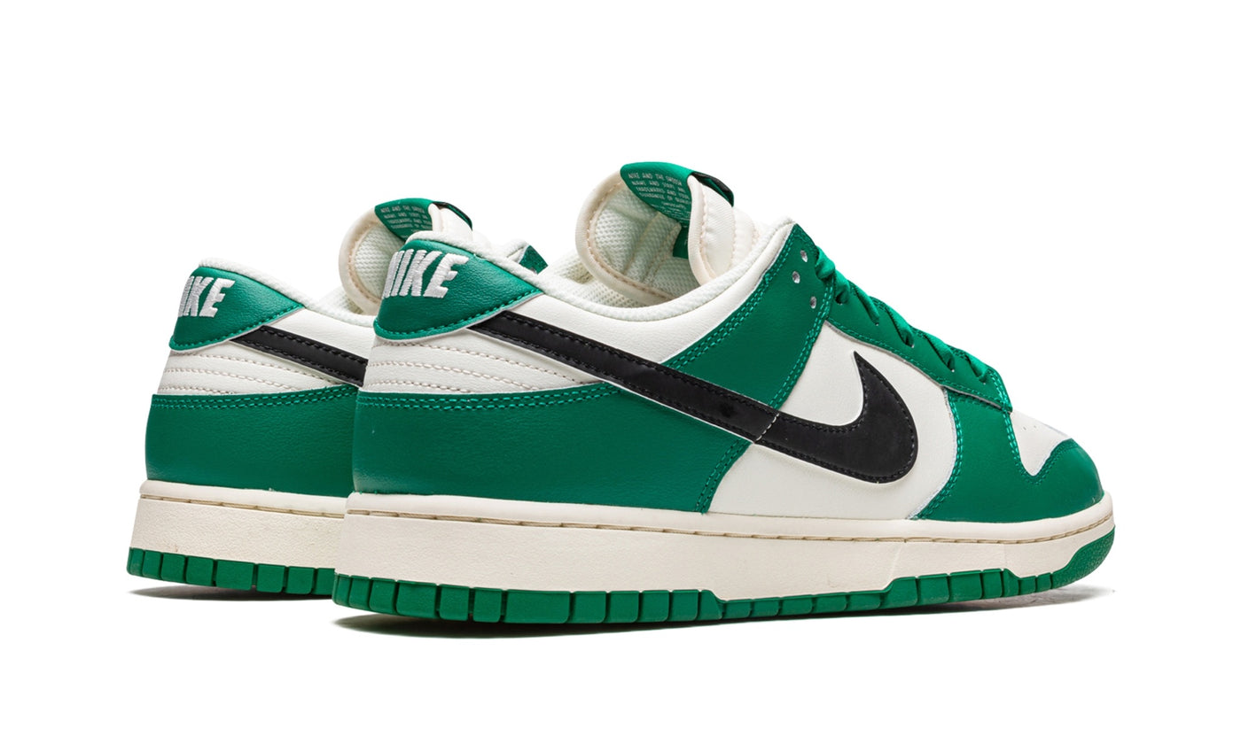 NIKE DUNK LOW SE LOTTERY PACK GREEN