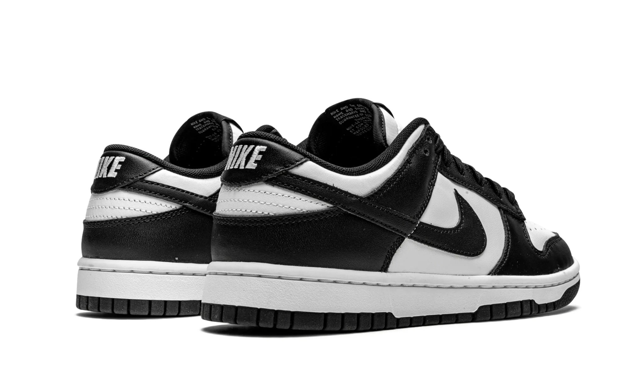 NIKE DUNK LOW BLACK / WHITE (W)