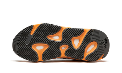 YEEZY 700 WASH ORANGE