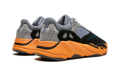 YEEZY 700 WASH ORANGE