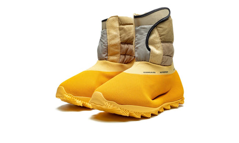 YEEZY KNIT RNR BOOT SULFUR
