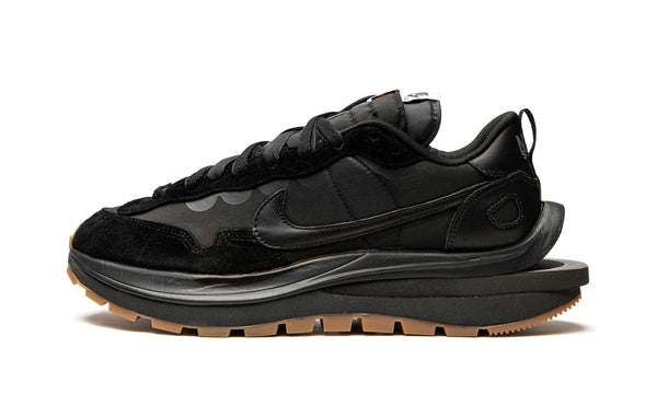 NIKE X SACAI VAPORWAFFLE OFF NOIR – ONE OF A KIND