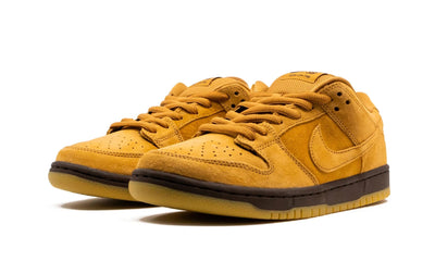 NIKE SB DUNK LOW WHEAT