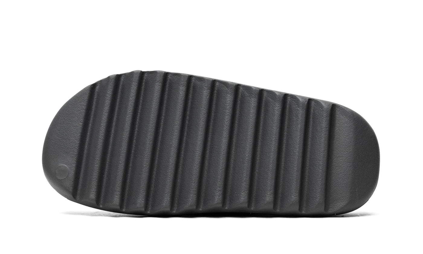 YEEZY SLIDE SLATE GREY