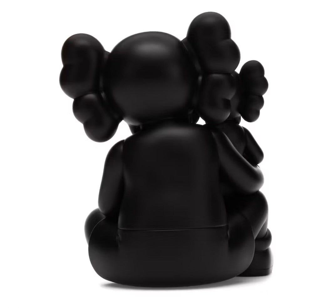 KAWS HOLIDAY CHANGBAI MOUNTAIN VINYL FIGIRE SNOWY BLACK