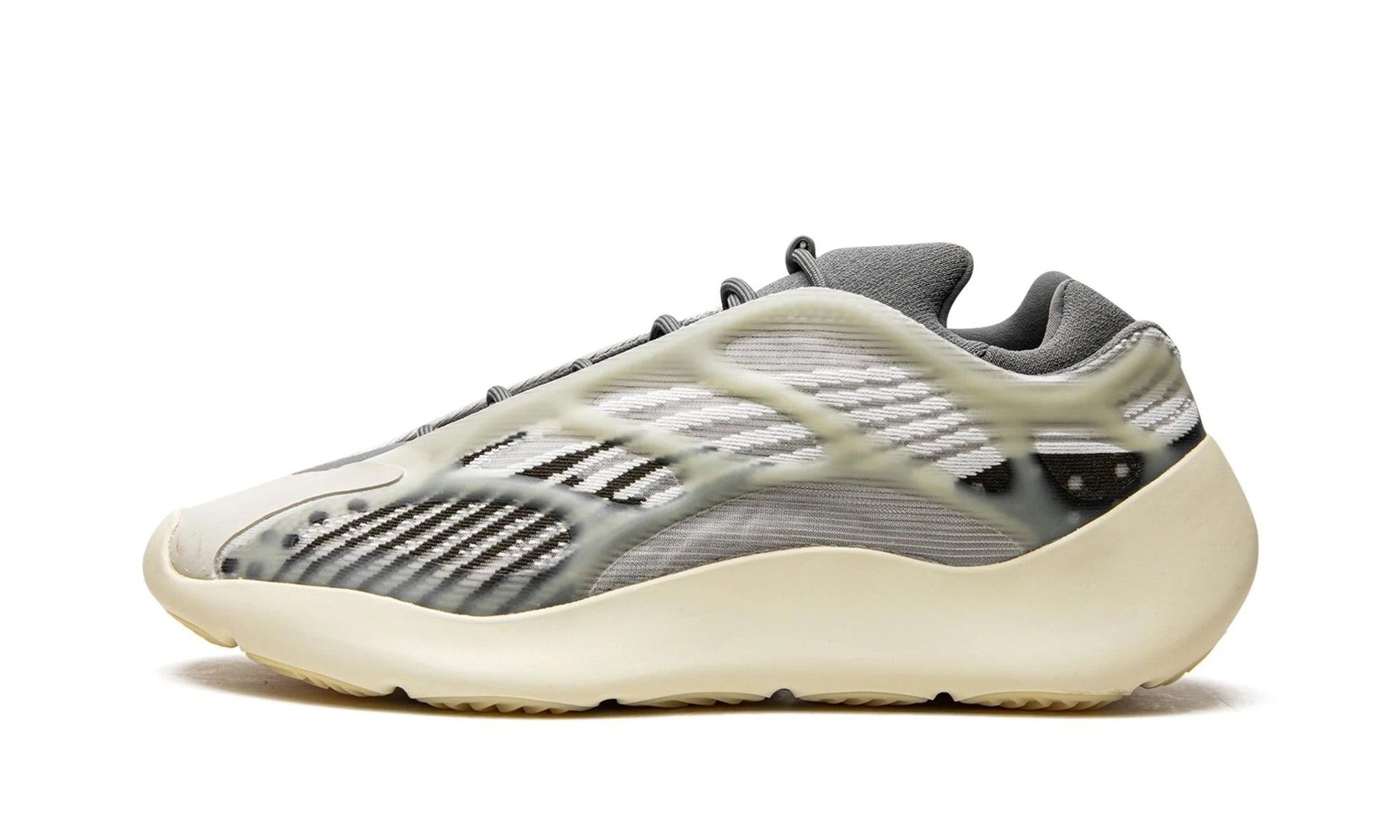 yeezy 700 big kids