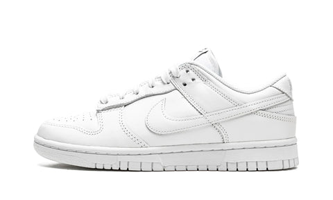 NIKE DUNK LOW TRIPLE WHITE (W)