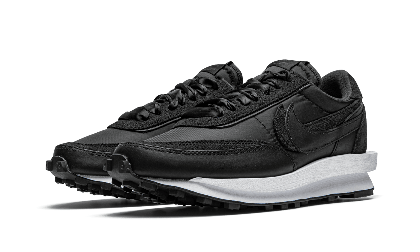 CHAUSSURES NIKE LDWAFFLE "SACAI-NOIR NYLON"