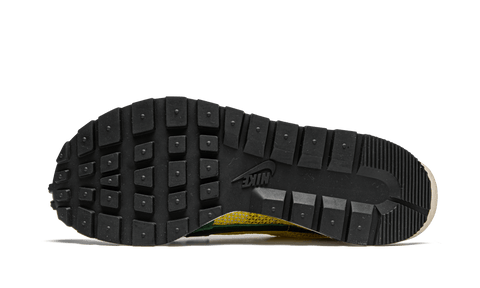 NIKE SHOES NIKE X SACAI VAPORWAFFLE TOUR YELLOW