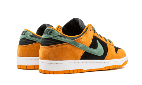 NIKE SHOES NIKE DUNK LOW SP CERAMIC