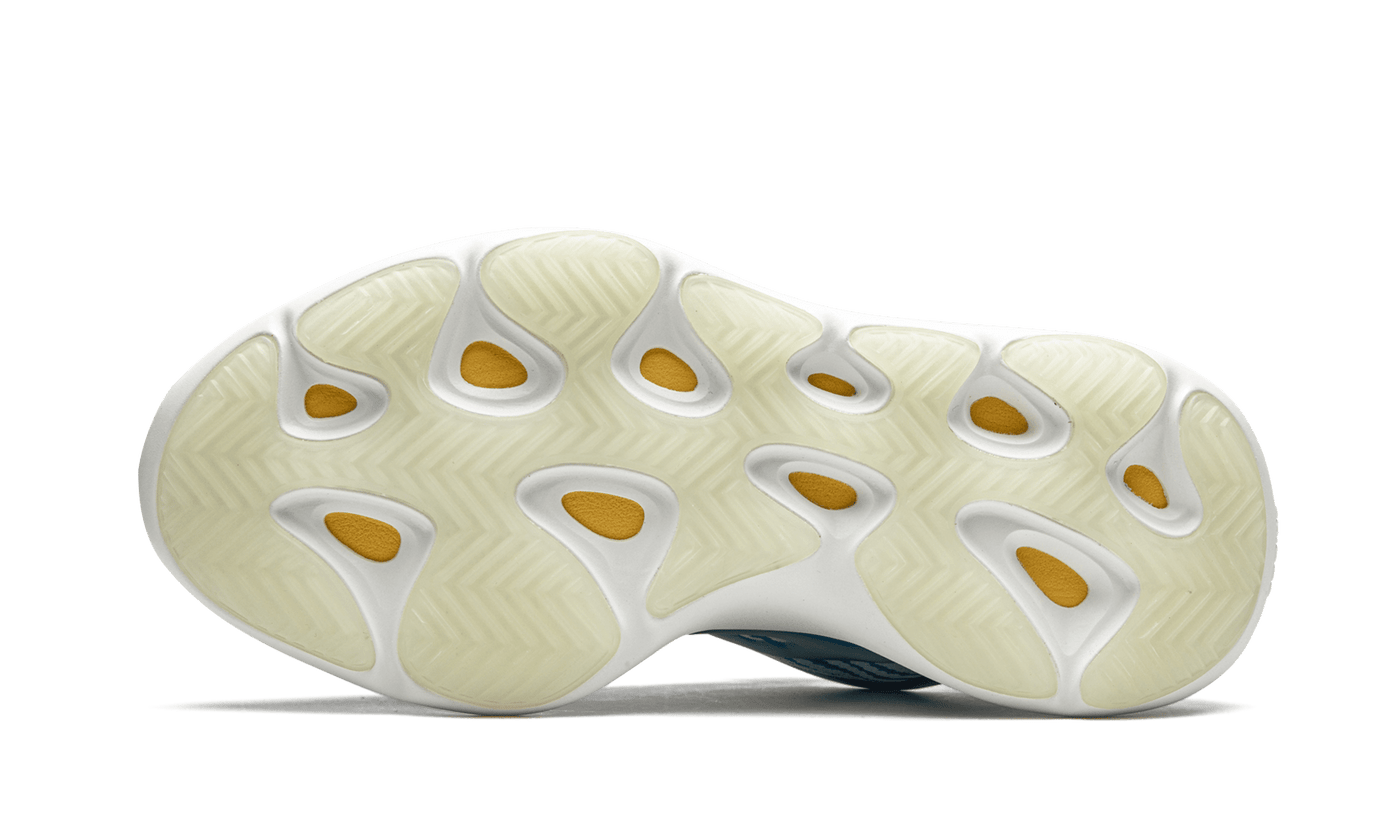 YEEZY SHOES YEEZY 700 V3 ARZARETH
