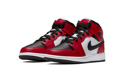 JORDAN CHAUSSURES JORDAN 1 MID "CHICAGO BLACK TOE" GS