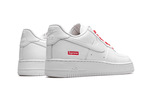 NIKE Shoes NIKE X SUPREME AIRFORCE 1 WHITE