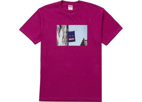 Supreme Clothing SUPREME BANNER TEE MAGENTA