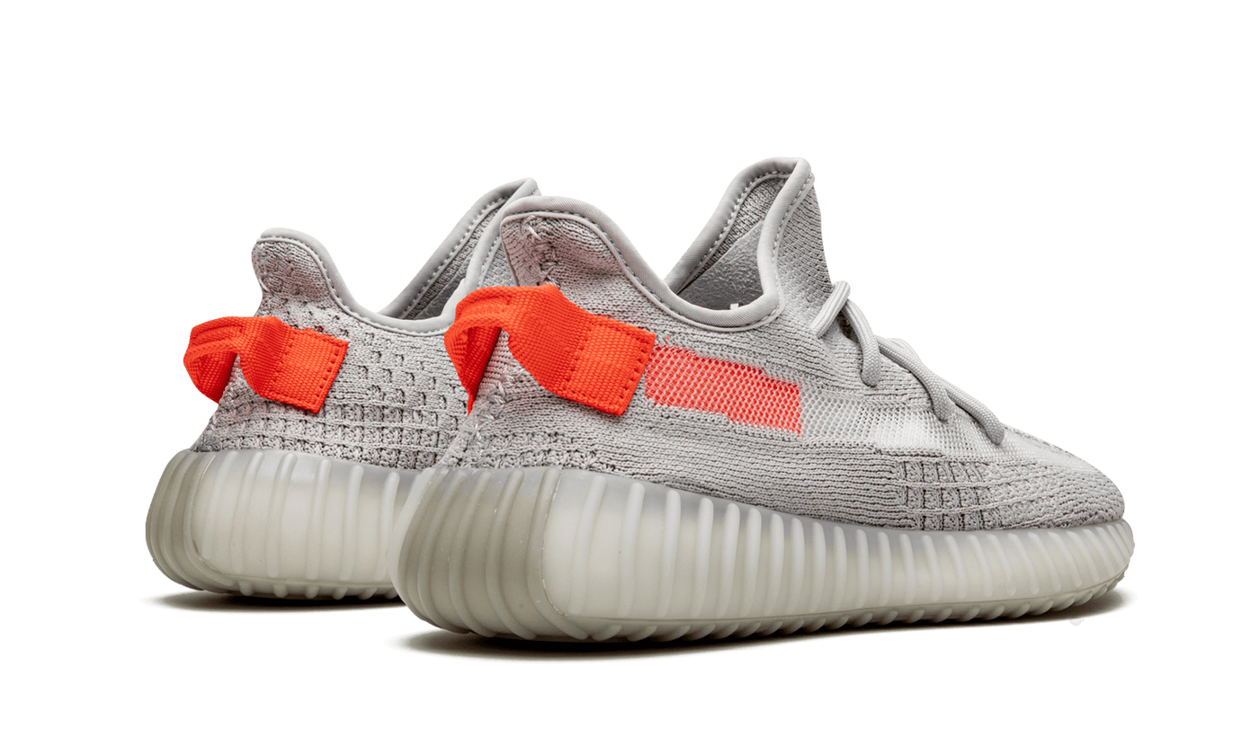 YEEZY SHOES YEEZY 350 V2 TAIL LIGHT