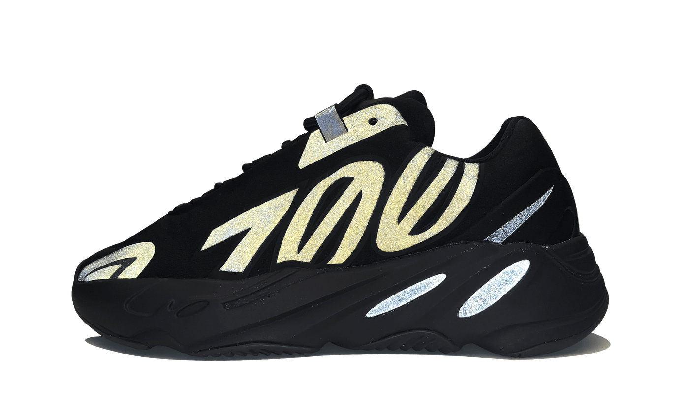 YEEZY SHOES YEEZY 700 MNVN TRIPLE BLACK FV4440