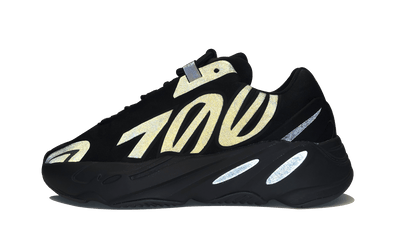 YEEZY SHOES YEEZY 700 MNVN TRIPLE BLACK FV4440