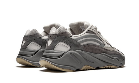YEEZY Shoes YEEZY 700 TEPHRA FU7914