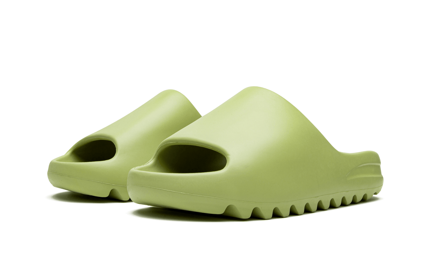 YEEZY SHOES YEEZY SLIDE "RESIN"